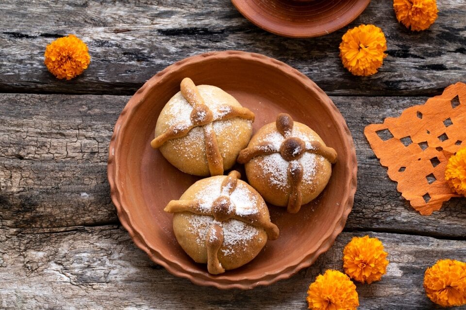 10 recetas fáciles para preparar pan de muerto