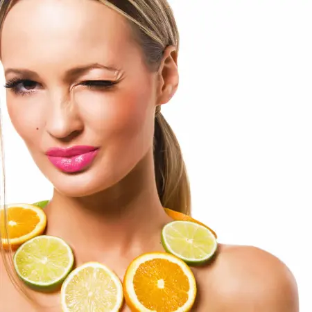 7 powerful reasons to use lemon in your beauty routine