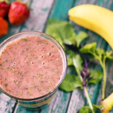 5 smoothies richer (and healthier) than a dessert