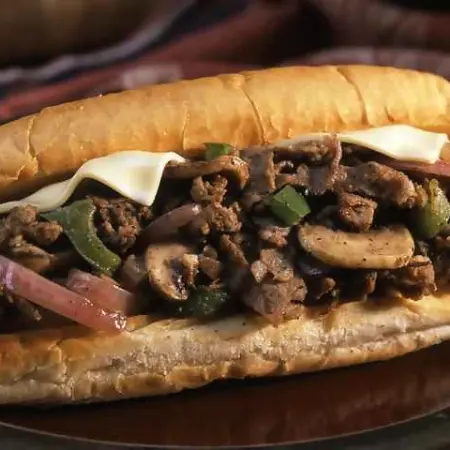 Discover how to prepare a Philly Cheese Steak