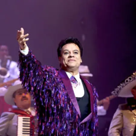 The 6 FAVORITE dishes of Juan Gabriel
