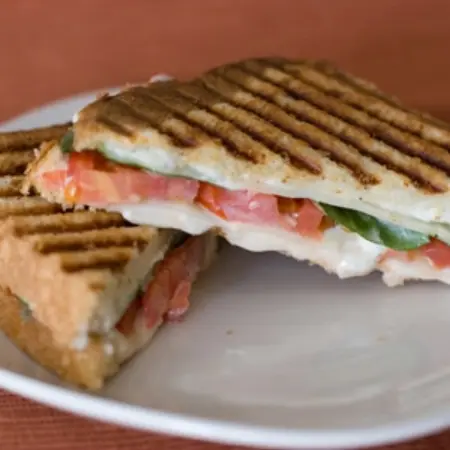 Saudável: Sanduíche de Queijo e Figo