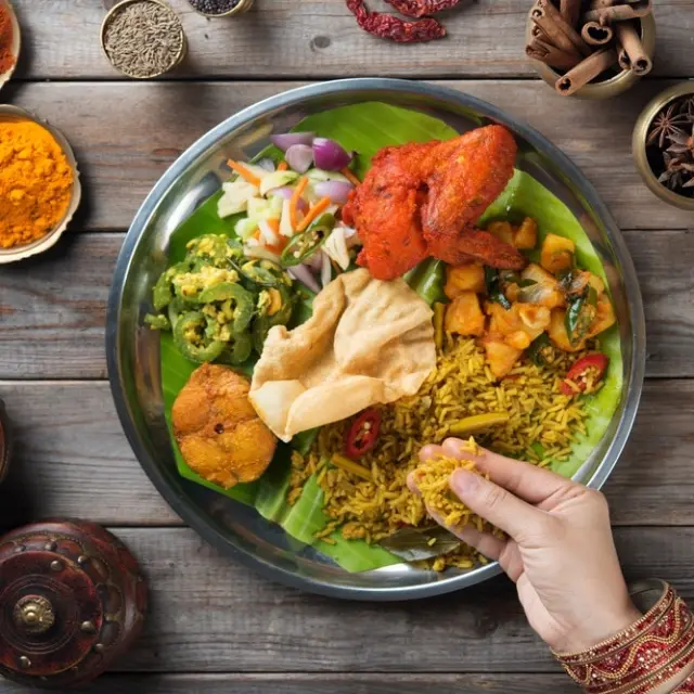 Customs Around the World at Mealtime
