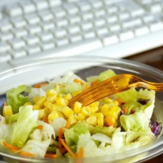 Tips and Recipes for Eating in the Office