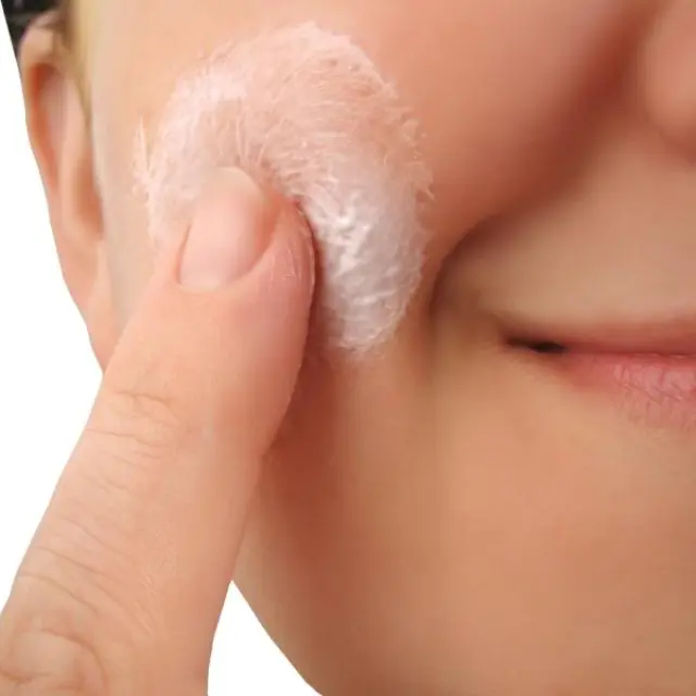 Natura® Beauty Tips: Constant Hydration