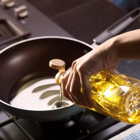 Cómo deshacerse correctamente del aceite de cocina