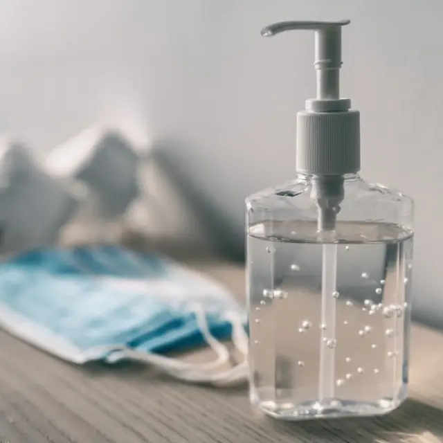 How to Make Hand Sanitizer Safely
