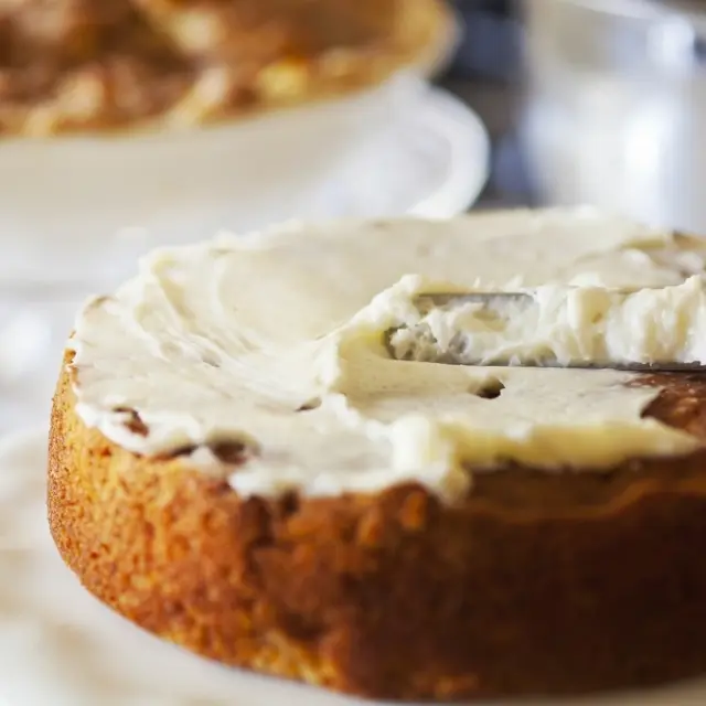 5 tips for making your homemade carrot cake perfect