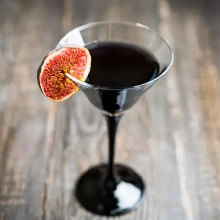 Incredible and easy cocktails to celebrate Halloween at home