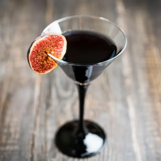 Incredible and easy cocktails to celebrate Halloween at home