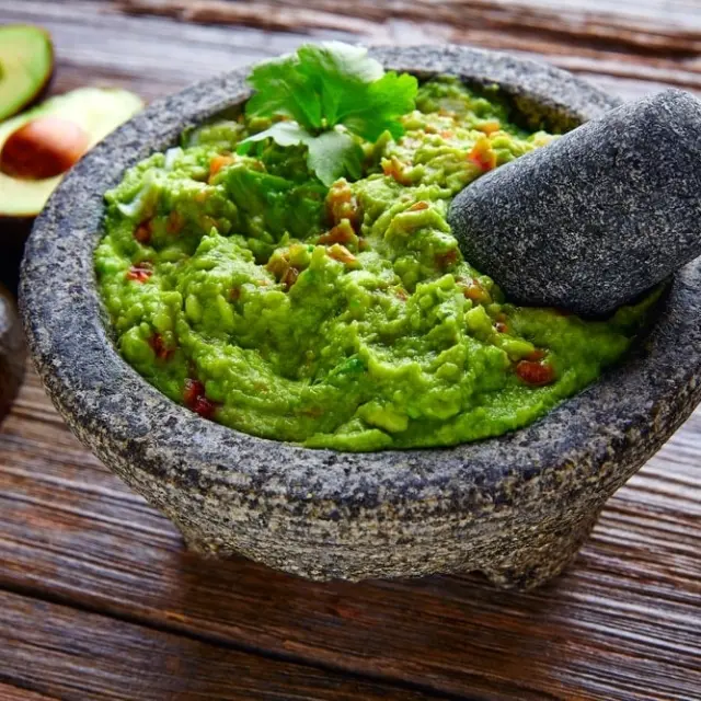 10 petiscos latinos para acompanhar o Super Bowl