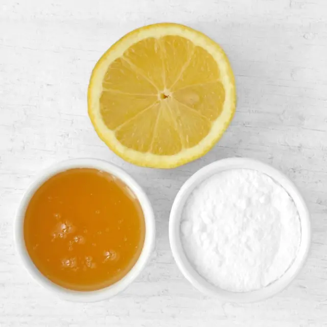 Baking Soda Mask to Remove Blackheads