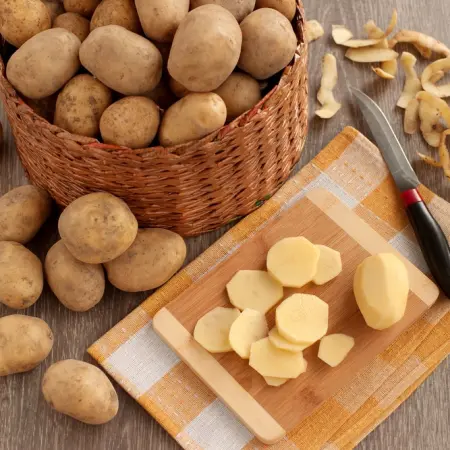 Como usar as batatas na limpeza: 4 truques infalíveis