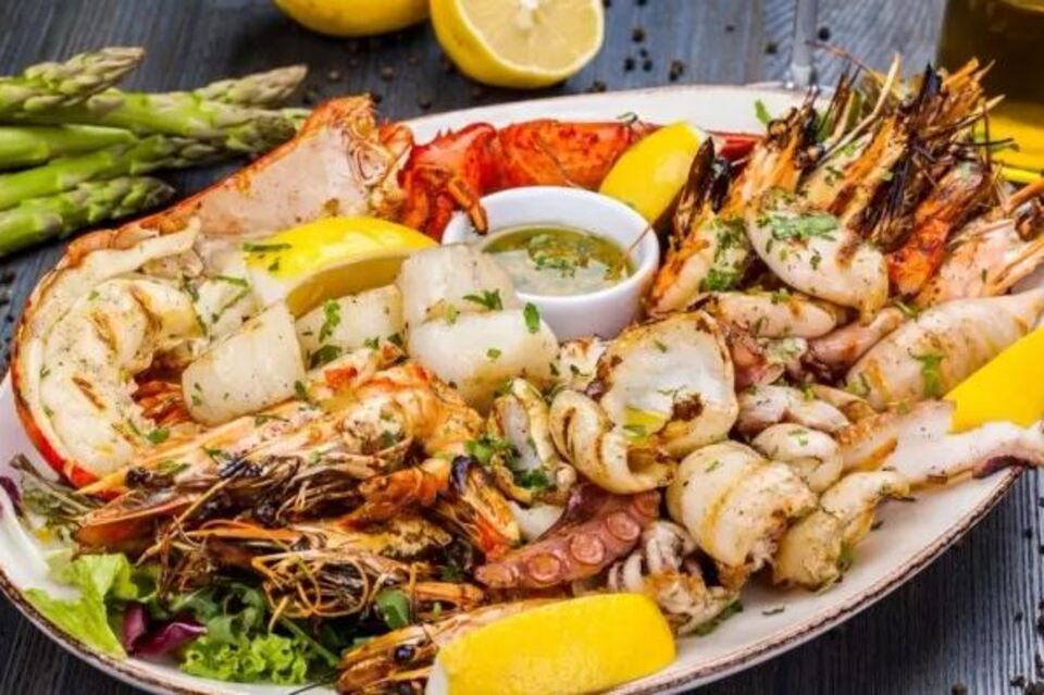 Here’s How Long You Can Keep Seafood in the Fridge