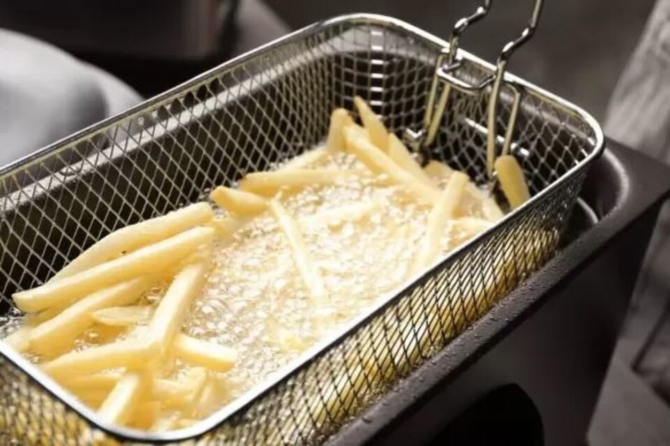 5 Easy DeepClean Steps for a Spotless Deep Fryer