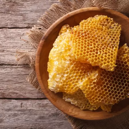 Velas de cera de abeja natural, aprende como hacerlas en casa