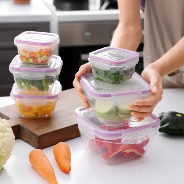 How to Remove Stains from Dishes and Tupperware?