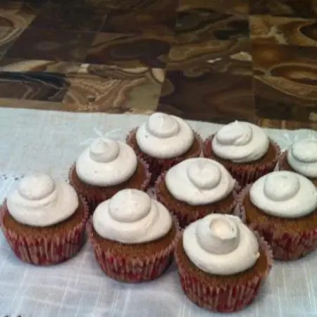 The 5 semifinalists of “The Best Cupcake Recipe”