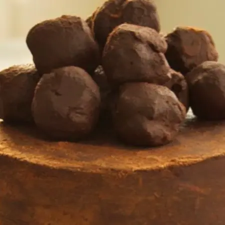 Chocolate Cakes for Birthdays