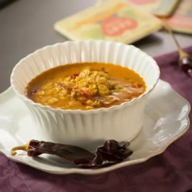 Video of Soup of Stars with Chorizo ​​and Chile Guajillo