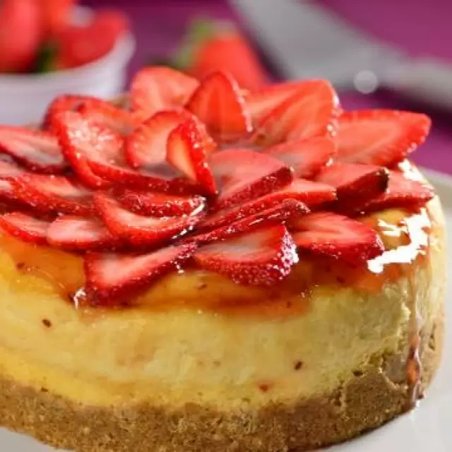 Cheese Cake with Strawberries