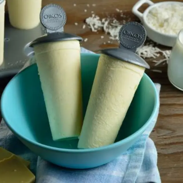 Video of Paleta de Chocolate Blanco con Coco