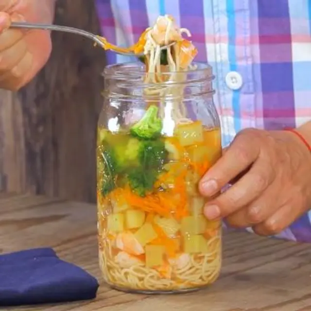 Video of Shrimp Soup to take away