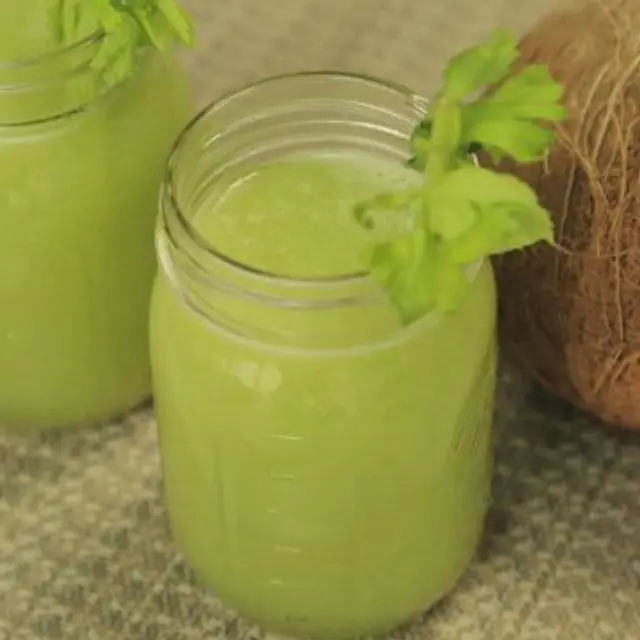 Video of Drink to Prevent the Retention of Liquids