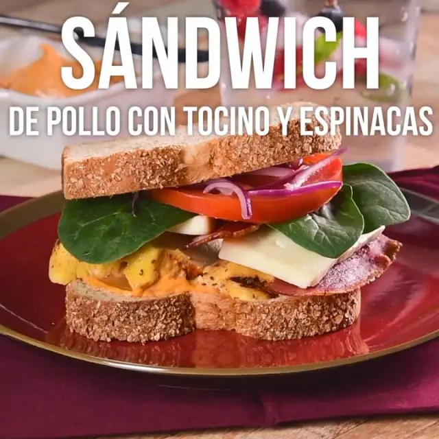 Vídeo de Sanduíche de Frango com Bacon e Espinafre
