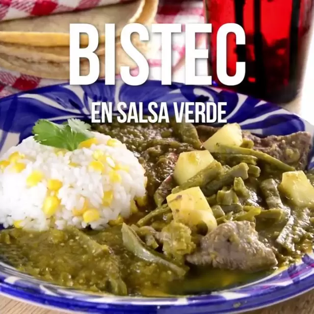 Bistec con Papas y Nopales en Salsa Verde