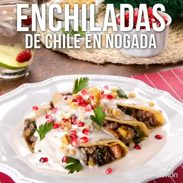 Enchiladas de Chile en Nogada