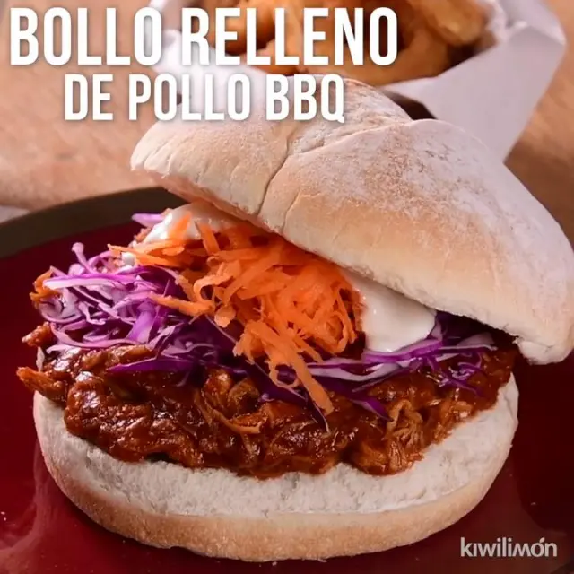 Vídeo de Pão com Frango Suculento ao BBQ