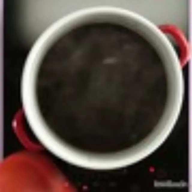 Video of Low Calorie Refreshment Mosaic with Cherry