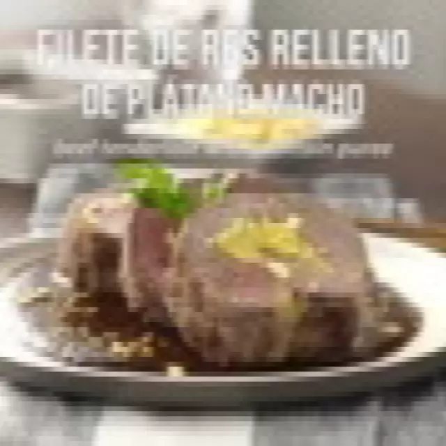 Plátano Relleno de Carne Desmechada (Ripe Plantain Stuffed with