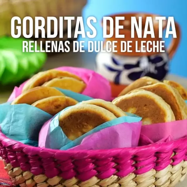 Gorditas de Nata Rellenas de Dulce de Leche