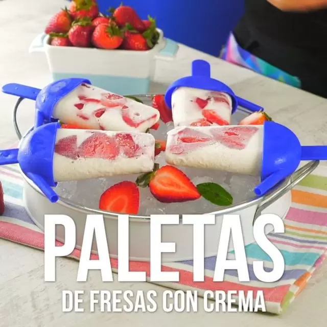 Paletas de Fresas con Crema