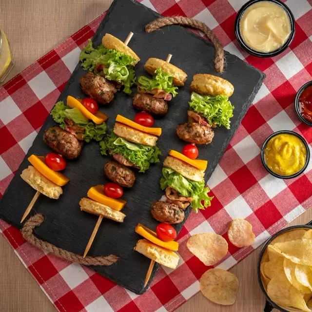 Brochetas de Hamburguesa