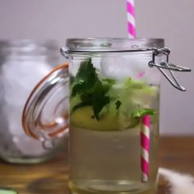 Video of Natural Refreshment of Cucumber and Mint
