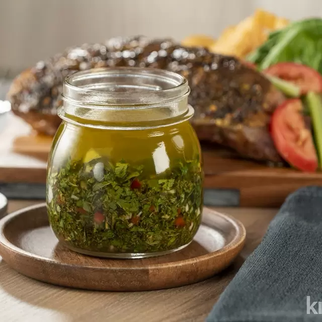 Cómo hacer chimichurri casero?