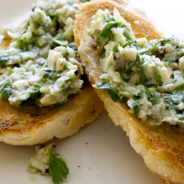 Artichoke and Walnut Pesto Crostini