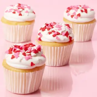 Quick Cupcakes with a Delicious Frosting