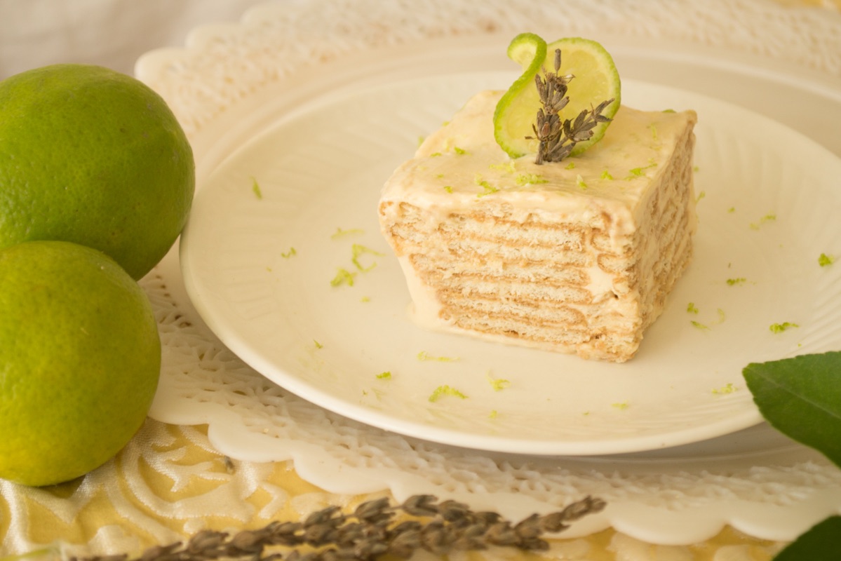 Pay de Limón con Galletas Marías
