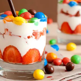M&M's with Vanilla Yogurt