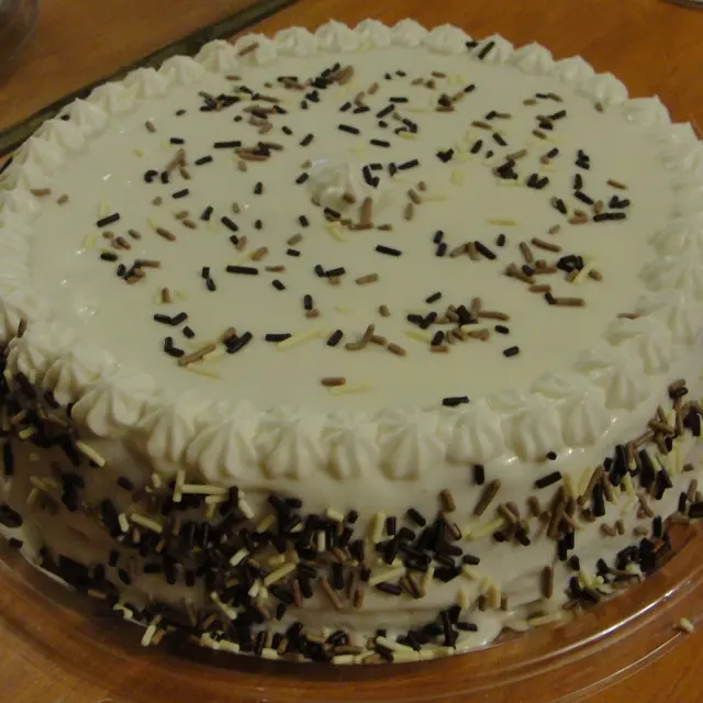 Bolo de Caramelo com Doce de Leite