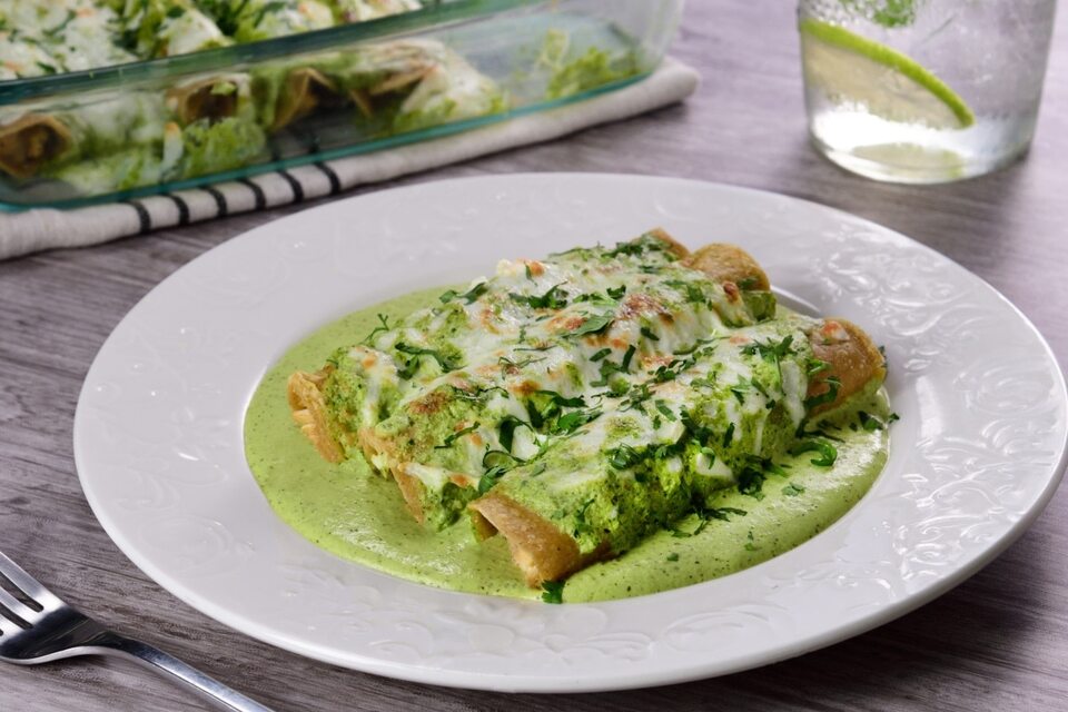 Enchiladas de Pollo con Chile Poblano