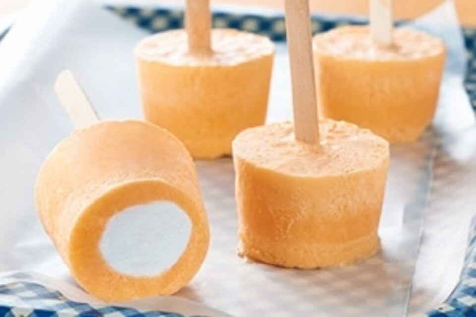 Paletas de naranja con malvavisco