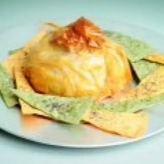 Queso Brie en Hojaldre con Mermelada de Chabacano