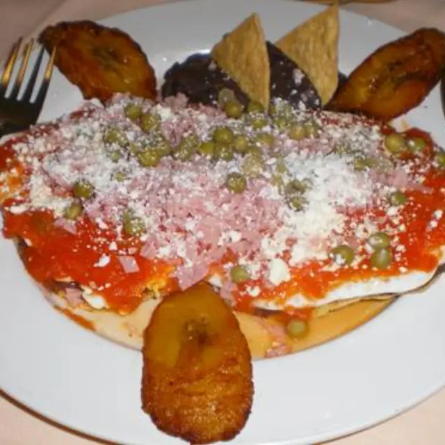 Yucatecan Motuleños Eggs