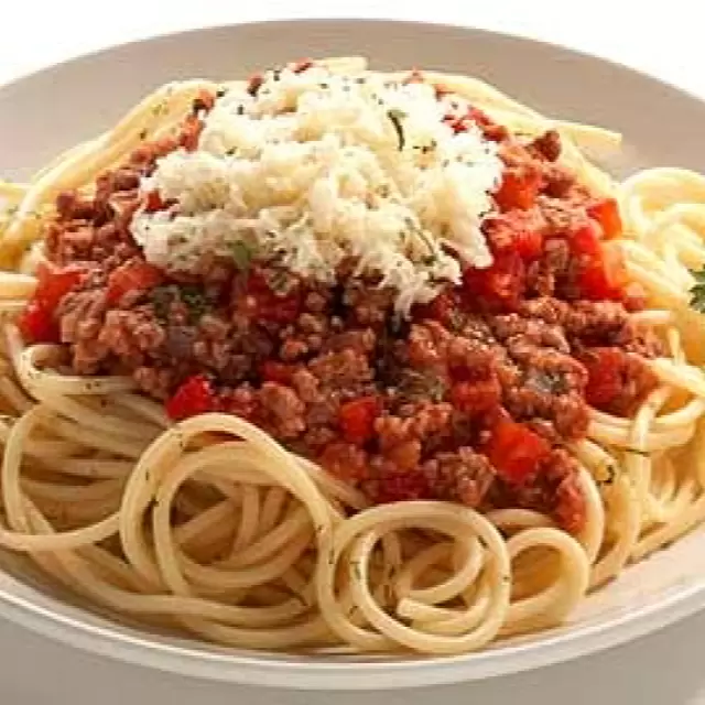 Pasta with ground beef