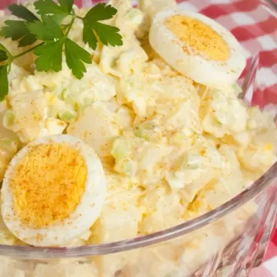 Ensalada de Papa con Huevo